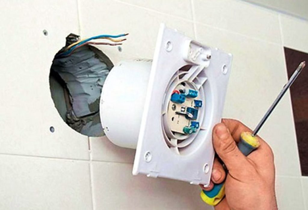 Ventilator met sensor